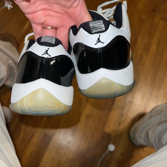 Jordan 11 - Picture 6 of 7